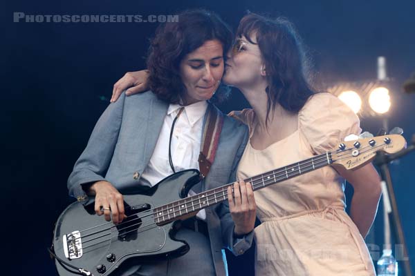 ANGEL OLSEN - 2017-08-20 - SAINT MALO - Fort de St Pere - 